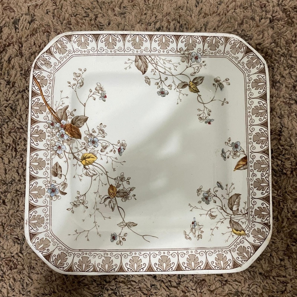 Alfred Meakin England Parisian Granite Rosaline Pattern Square Floral Plate 8.5"